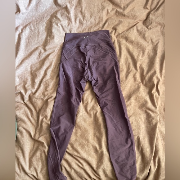Purple TLF sports leggings! Great condition!! - Picture 6 of 6